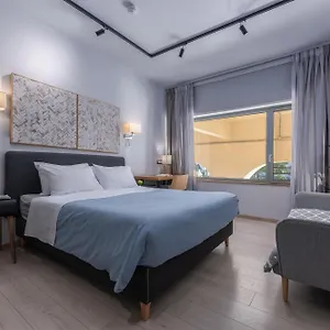 Square Elegant Yunanistan