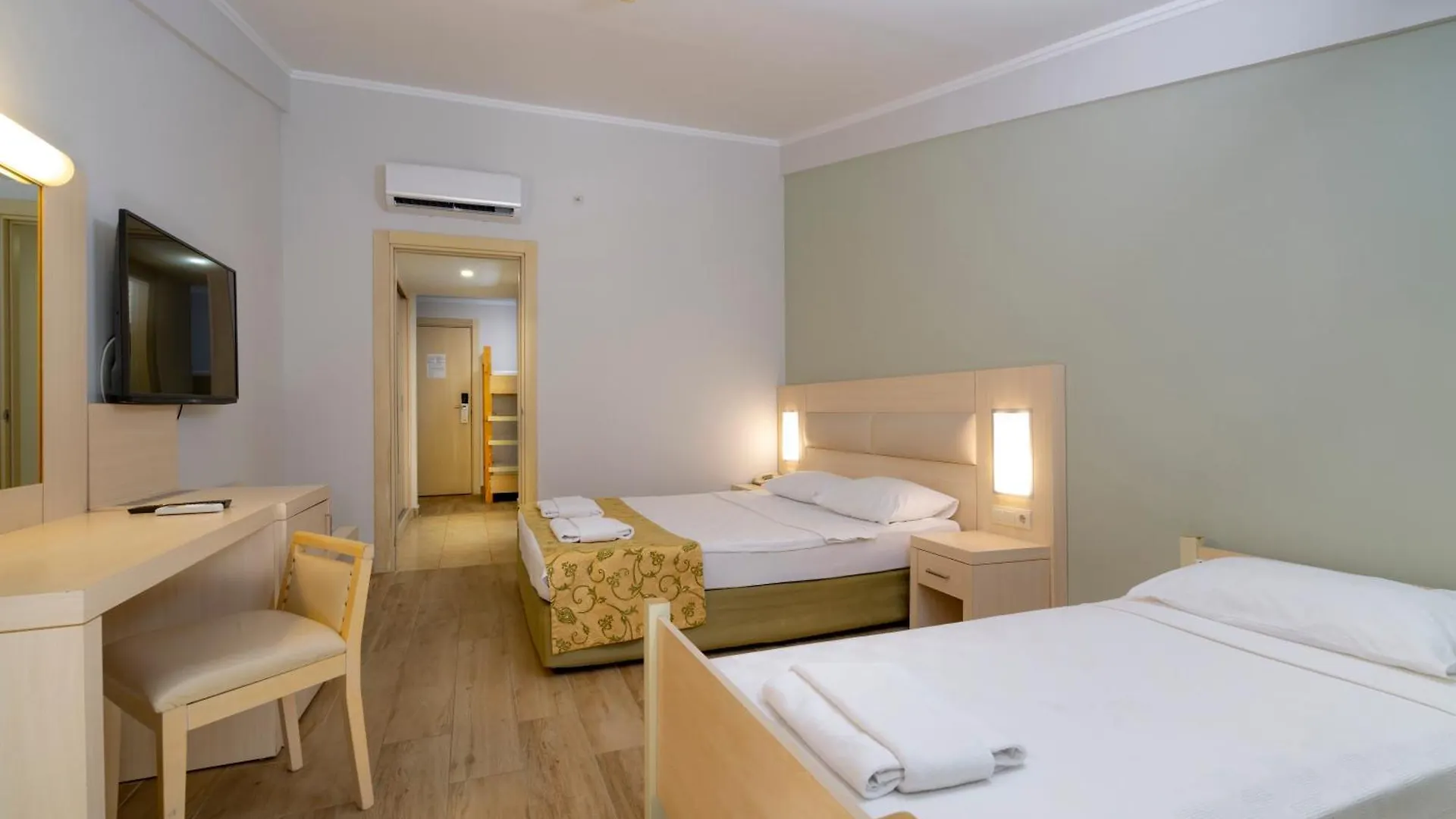 White Lilyum Hotel Antalya 4*,