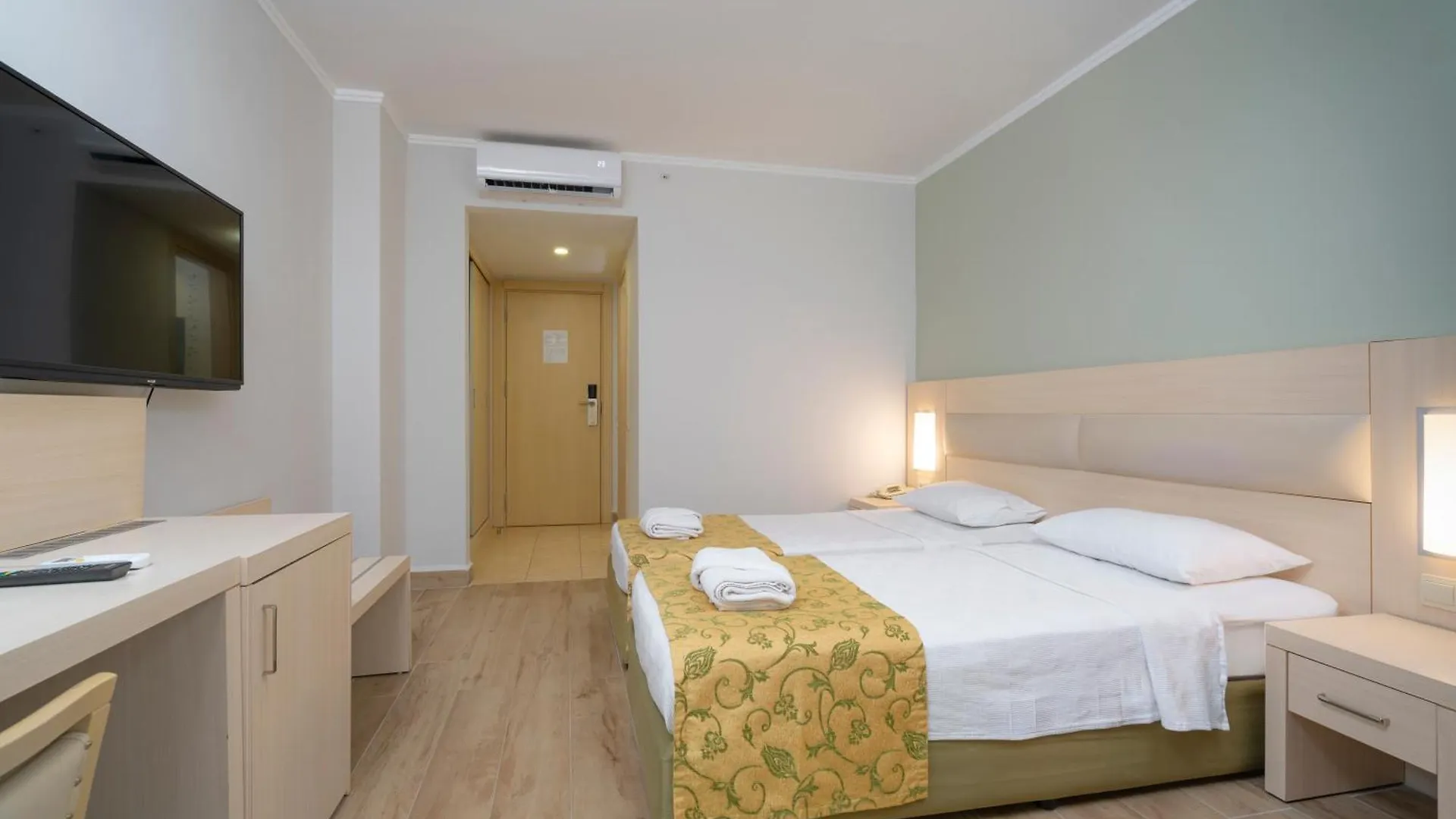 White Lilyum Hotel Antalya 4*,  Turkey